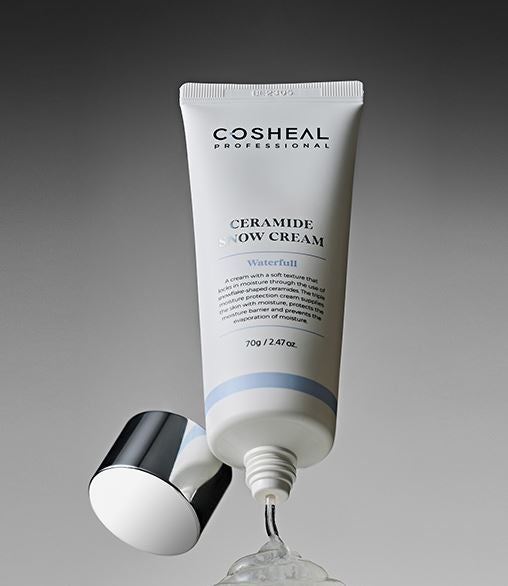 Cosheal Ceramide Snow Cream  Tehokas, kosteuttava geelivoide.  70 g